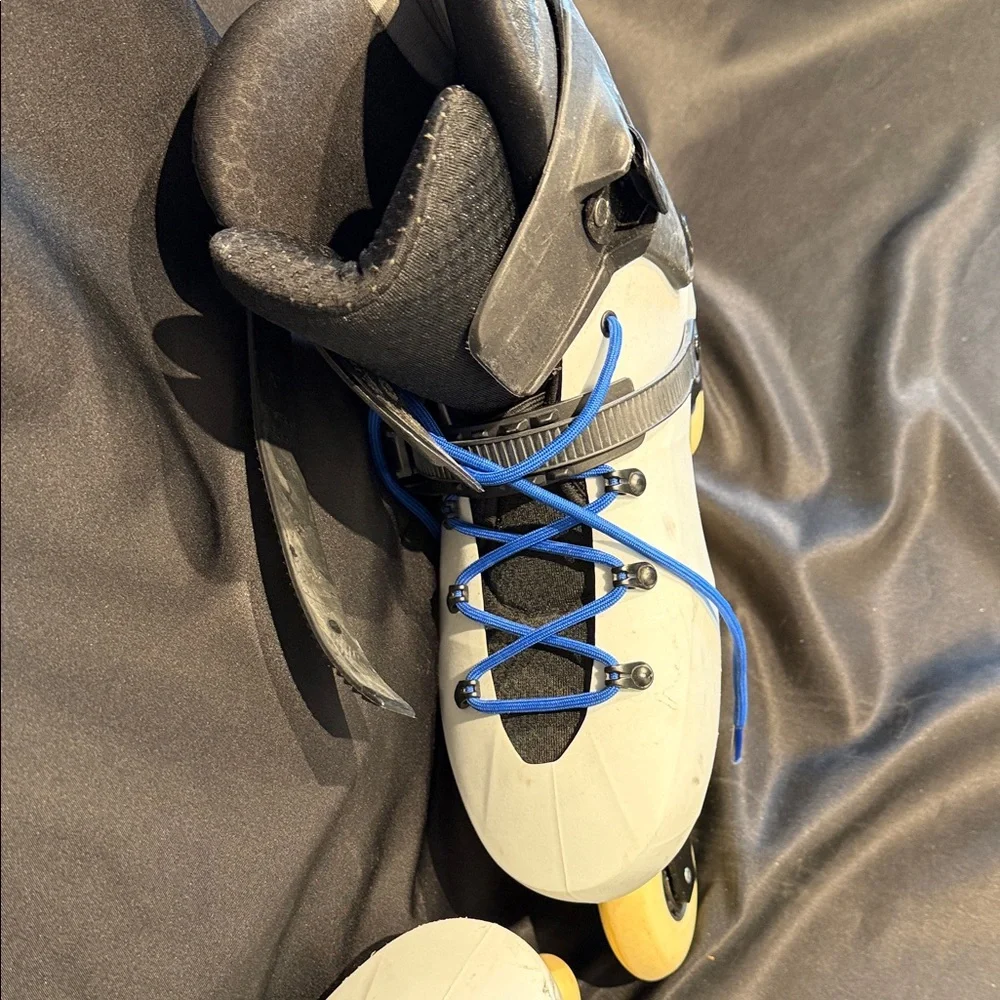 Rollerblade Men's Inline Skates - White, Gray, Blue and Black - Picture 12 of 13